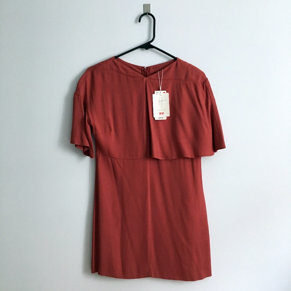 NWT UNIQLO x HANA TAJIMA brick dress cape red mini